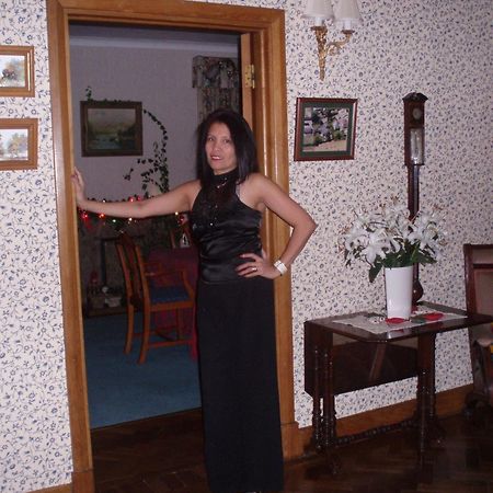 Bed and Breakfast Wychwood House Penally Esterno foto