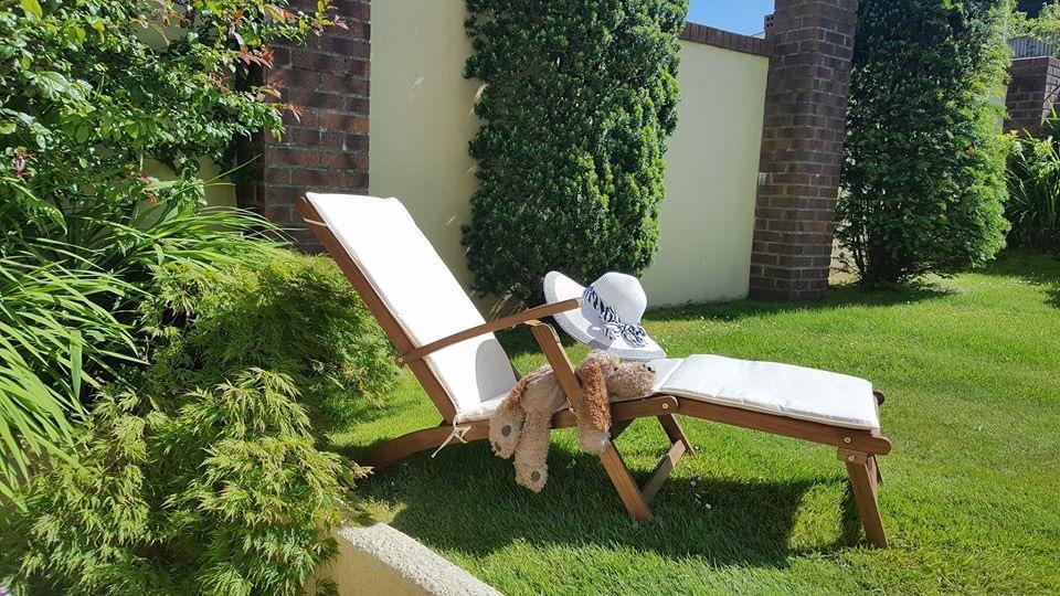 Bed and Breakfast Wychwood House Penally Esterno foto
